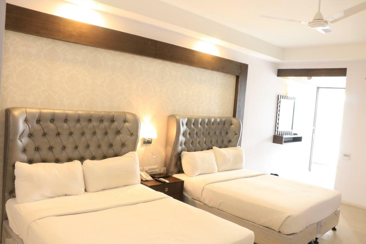 Jalsa Resort Индаур Экстерьер фото